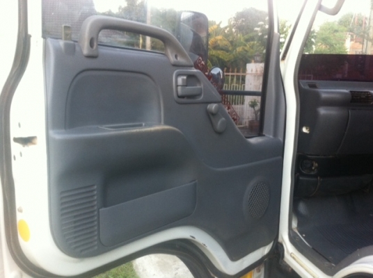 ขายรถ 6ล้อดั้ม ISUZU NQR 150 HP ( TURBO ) ปี 2550