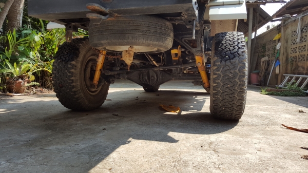 ขาย4×4 ln คานแข็ง ขาย4×4 ln คานแข็ง