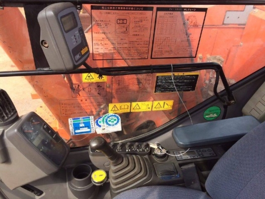 ขายรถแบคโฮ HITACHI ZX135US ปี 2007 สภาพสวยพร้อมใช้งาน รถนอกนำเข้าจากญี่ปุ่น มีVDOการทำงานครับ ขายรถแบคโฮ HITACHI ZX135US ปี 2007 สภาพสวยพร้อมใช้งาน รถนอกนำเข้าจากญี่ปุ่น มีVDOการทำงานครับ