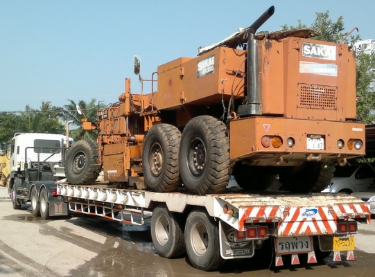 รถกัดผิวถนน SAKAI ER300 ขายตามสภาพครับ