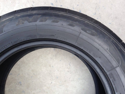 ยาง NITTO nt420s 265-60-18 ปี 12 ครบชุด 4 เส้น 9999 ขาซิ่งไม่ควรพลาด สภาพสวยๆไม่บวมไม่กินข้างดอกยางเหลือเยอะเอาไปวิ่งกันใด้อีกยาวค่ะ ยาง NITTO nt420s 265-60-18 ปี 12 ครบชุด 4 เส้น 9999 ขาซิ่งไม่ควรพลาด สภาพสวยๆไม่บวมไม่กินข้างดอกยางเหลือเยอะเอาไปวิ่งกันใด้อีกยาวค่ะ