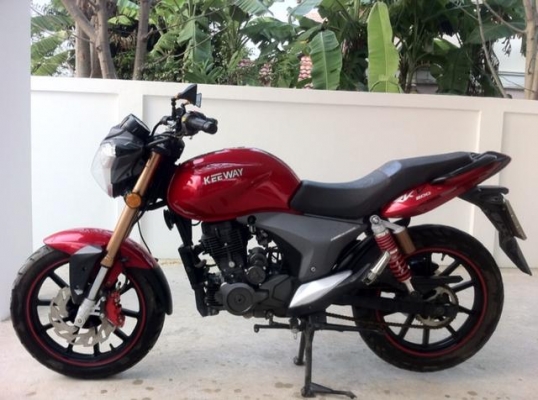 keeway RKV 200cc. สไตล์ Naked รถ 10 เดือน วิ่ง น้อย สีแดงสด