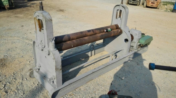 ====== Sold Out!! ======  เครื่องม้วน 4 ฟุต ม้วนหนา 6 มิล เพลาตัน ลูกกลิ้งโต 4" ไฟ 380V. สภาพสวยพร้อมใช้งาน