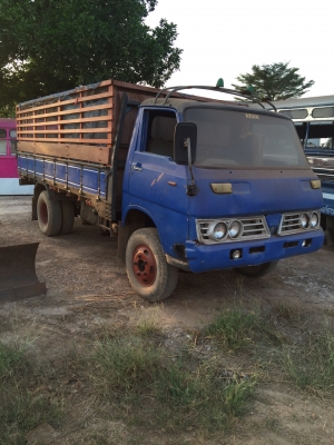 ขาย6ลัอIsuzu 100แรง  เครื่องดีคลัทชีสวยมากๆๆพร้อมใช้