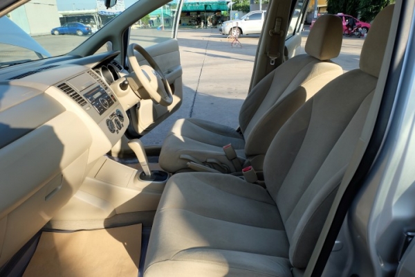 TIIDA TOP1.6G มือเดียว TIIDA TOP1.6G มือเดียว