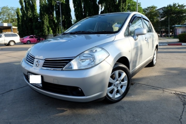 TIIDA TOP1.6G มือเดียว