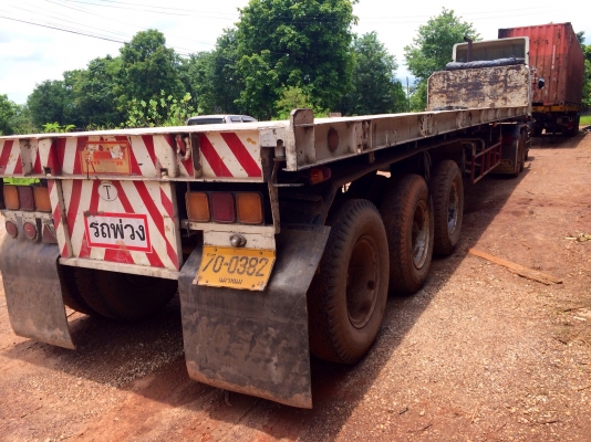 ขายด่วน  รถหัวลากพร้อมหางพื้นเรียบสามเพลา  hino  mega  320  ปี 48  พร้อมใช้งาน  เอกสารพร้อม