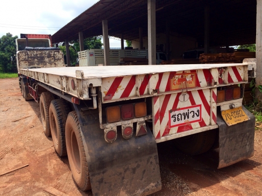 ขายด่วน  รถหัวลากพร้อมหางพื้นเรียบสามเพลา  hino  mega  320  ปี 48  พร้อมใช้งาน  เอกสารพร้อม
