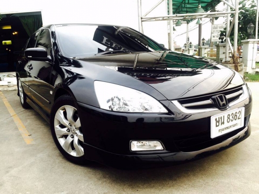 Honda Accord  รุ่นTOP โฉมปลาวาฬ สีดำ คันนี้สวยจริงไม่อิงนิยายบอกเลย