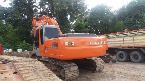 ขายรถแบคโฮ HITACHI ZX200-1 เอกสารเล่มทะเบียน ราคา 1450000