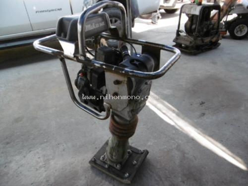 NEW!!!เครื่องตบดิน   MIKASA  MT-55 รหัสสินค้า : 80803420 Line ID: nihonmono  หรือเพิ่มเติมไดที่ www.nihonmono.com