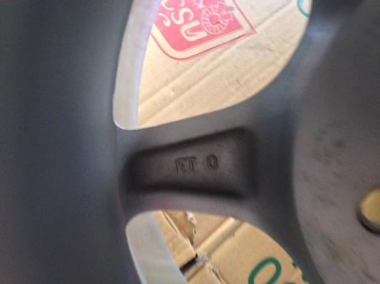 แมคกระบะ ขอบ 15