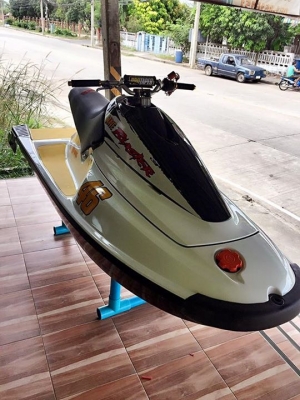 เจ็ตสกี เจ็ตสกี