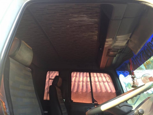 10 ล้อดั้ม 2 เพลา 220 แรง HINO FM226 เครื่องสวย คัสซีสวยใช้ได้(มีท่อนหลังมีสนิมบ้างเล็กน้อย)เครื่อง EM100