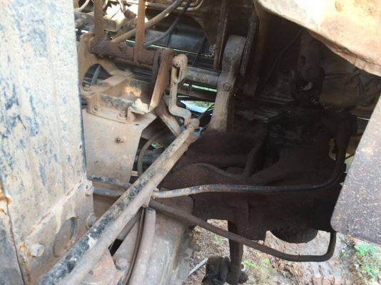 10 ล้อดั้ม 2 เพลา 220 แรง HINO FM226 เครื่องสวย คัสซีสวยใช้ได้(มีท่อนหลังมีสนิมบ้างเล็กน้อย)เครื่อง EM100