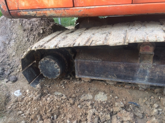 ขายรถแบคโฮ HITACHI EX200-5 เอกสารเล่มทะเบียน ระบบไฟเต็ม ราคา 930000