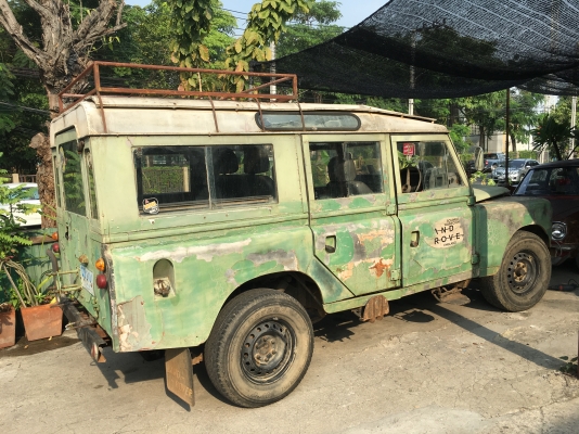 LAND ROVER สมัยคุณปู่ เครื่อง Isuzu เอลฟ์ 2.2 ขับ 2 LAND ROVER สมัยคุณปู่ เครื่อง Isuzu เอลฟ์ 2.2 ขับ 2