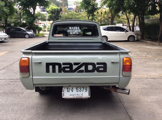 ขายรถกระบะ มาสด้า แฟมมิเลียแคป ปี93 เครื่อง 1.4 เกียร์ธรรมดา5เกียร์ ภายในสวยๆเบาะสวยสะอาดเอี่ยม แอร์หนาว วิทยุCDพร้อมลำโพง ตัวถังเดิมๆสีบางไม่มีชนลอนกระบะสวยๆ ห้องเครื่องเดิมๆสะอาด แม็ก15" ยางใหม่ๆ4เส้น รถขับดีมากๆพร้อมใช้สุดๆภาษี59 ขายด่วน