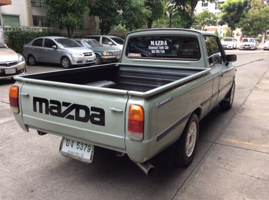 ขายรถกระบะ มาสด้า แฟมมิเลียแคป ปี93 เครื่อง 1.4 เกียร์ธรรมดา5เกียร์ ภายในสวยๆเบาะสวยสะอาดเอี่ยม แอร์หนาว วิทยุCDพร้อมลำโพง ตัวถังเดิมๆสีบางไม่มีชนลอนกระบะสวยๆ ห้องเครื่องเดิมๆสะอาด แม็ก15" ยางใหม่ๆ4เส้น รถขับดีมากๆพร้อมใช้สุดๆภาษี59 ขายด่วน