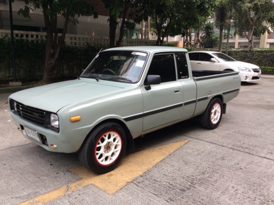 ขายรถกระบะ มาสด้า แฟมมิเลียแคป ปี93 เครื่อง 1.4 เกียร์ธรรมดา5เกียร์ ภายในสวยๆเบาะสวยสะอาดเอี่ยม แอร์หนาว วิทยุCDพร้อมลำโพง ตัวถังเดิมๆสีบางไม่มีชนลอนกระบะสวยๆ ห้องเครื่องเดิมๆสะอาด แม็ก15" ยางใหม่ๆ4เส้น รถขับดีมากๆพร้อมใช้สุดๆภาษี59 ขายด่วน