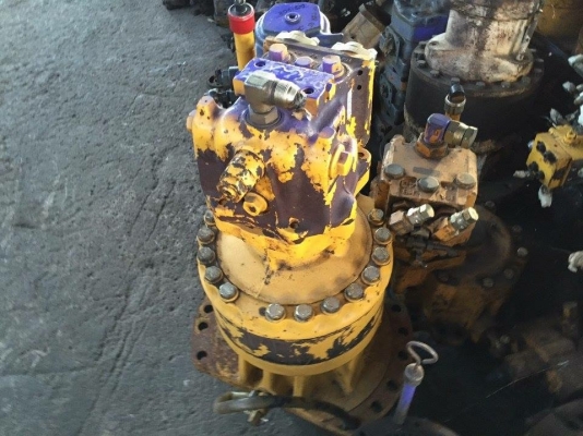 โป๊ะสวิง pc200-6 เครื่องคัมมิ้น เก่านอกญี่ปุ่นไม่เคยใช้งานในไทย สภาพดี รับประกัน