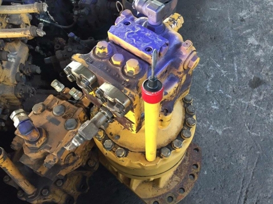 โป๊ะสวิง pc200-6 เครื่องคัมมิ้น เก่านอกญี่ปุ่นไม่เคยใช้งานในไทย สภาพดี รับประกัน