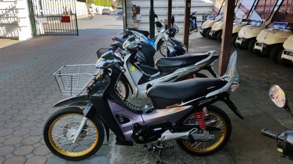 ลด ลด ลด 36000ขายรถเวฟ125ปี47ทะเบียนโอนพรบขาด2ปีคับสตาร์มือครัชมือไมล์msx