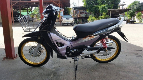 ลด ลด ลด 36000ขายรถเวฟ125ปี47ทะเบียนโอนพรบขาด2ปีคับสตาร์มือครัชมือไมล์msx