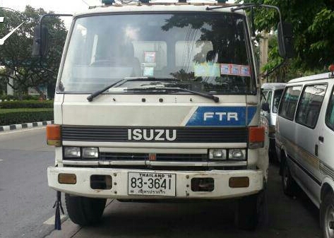 ขายราคา 425,000บ ต่อรอง หกล้อ อีซุซุ FTR165แรง ช่วงยาว 7.20ม ยาง900 สภาพดีพร้อมใช้ ทะเบียนพร้อมโอน
