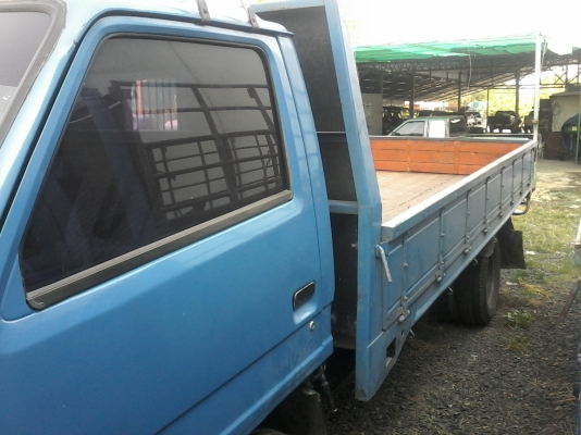 ขายหกล้อ ISUZU NPR 57L ภาษีเต็ม รถประกอบ สภาพพร้อมใช้งาน คัชชีสวย เครื่อง4BC2 ประกอบ100แรง สภาพเรียบร้อย เอกสารเล่มทะเบียนพร้อมโอนครับ