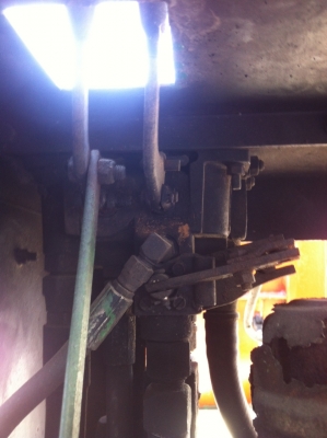 ลดสุดๆ ดั้มเปอร์ ไฮดรอลิกส์ ขับเคลื่อนไฮดรอลิค ปั้มสามชุดใหญ่ในตัว ขับเคลื่อนล้อด้วยปั้มอิสระแยกซ้ายขวาพร้อมใช้งาน เครื่องHonda ญี่ปุ่นแท้ เฟืองทด เร่งความเร็วการขับได้ กระชากทางชันดีมาก ลดสุดๆ ดั้มเปอร์ ไฮดรอลิกส์ ขับเคลื่อนไฮดรอลิค ปั้มสามชุดใหญ่ในตัว ขับเคลื่อนล้อด้วยปั้มอิสระแยกซ้ายขวาพร้อมใช้งาน เครื่องHonda ญี่ปุ่นแท้ เฟืองทด เร่งความเร็วการขับได้ กระชากทางชันดีมาก