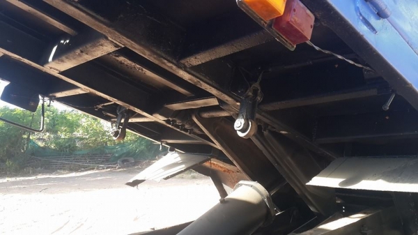 ขาย6ล้อดัมพ์เล็ก อีซูซุดัมพ์3คิว nkr100แรงฝาดี แชชซีสวย เครื่องดี เอกสารเล่มทะเบียนพร้อมโอน