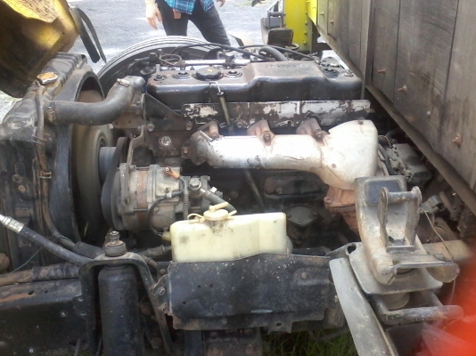 ขายด่วน NPR 115 สภาพพร้อมใช้งาน รถห้างช่วงพิเศษ ยาว5เมตร เครื่อง4BD1 115แรง เครื่องดี คีชชีสวย ยางเรเดียนคู่หน้าใหม่ ยางหลังพร้อมใช้ แอร์เย็น รถสวยๆครับ