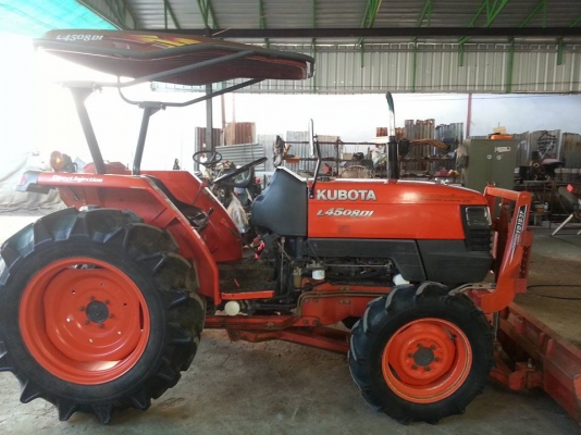 คูโบต้า L4508 DI 4 WD ใบมีดตราช้าง ทำงาน 881 ชั่วโมง