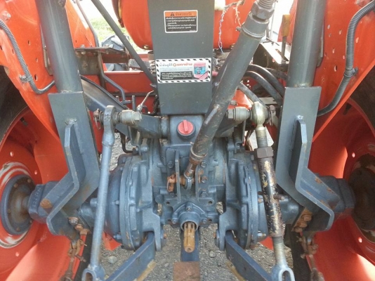 คูโบต้า L4508 DI 4 WD ใบมีดตราช้าง ทำงาน 881 ชั่วโมง