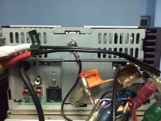 KENWOOD DPX-7021MP1 MP3 CD AUX ปรีเอ้า2ชุด คุมกล่องCD หน้าจอไฟฟ้า กราฟฟิก ไฟเปลื่ยนสีได้เยอะ ลูกเล่นอีกมากมาย มือ2 ญี่ปุ่น