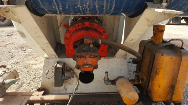 ขาย โม่ปูน 2.5 คิว ต่อใหม่ยังไม่ได้ใช้ อุปกรณ์มีให้ครบ พร้อมใช้งานยกขึ้นใส่รถได้เลย ราคาคุยได้ครับ ขาย โม่ปูน 2.5 คิว ต่อใหม่ยังไม่ได้ใช้ อุปกรณ์มีให้ครบ พร้อมใช้งานยกขึ้นใส่รถได้เลย ราคาคุยได้ครับ