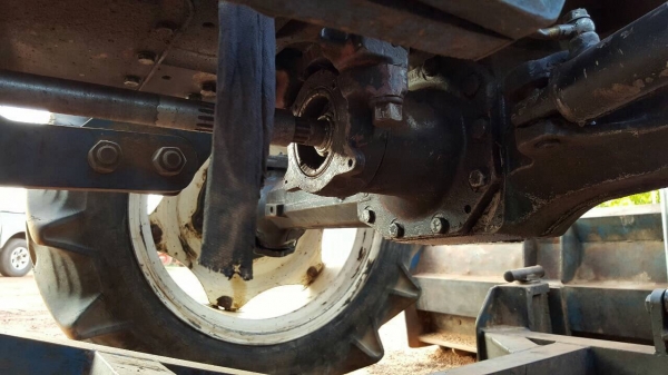 ขาย รถไถ 2 เพลา FORD NEWHOLLAND 5630 เอกสารใบซื้อขาย อุปกรณ์มีผานดันหน้า และโครงผาน 3 ราคาต่อรองได้ครับ ขาย รถไถ 2 เพลา FORD NEWHOLLAND 5630 เอกสารใบซื้อขาย อุปกรณ์มีผานดันหน้า และโครงผาน 3 ราคาต่อรองได้ครับ