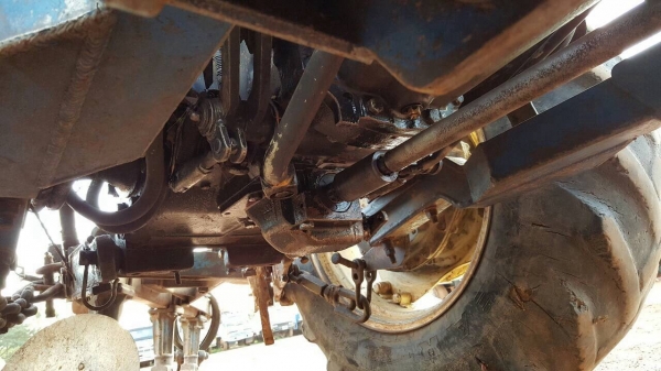 ขาย รถไถ 2 เพลา FORD NEWHOLLAND 5630 เอกสารใบซื้อขาย อุปกรณ์มีผานดันหน้า และโครงผาน 3 ราคาต่อรองได้ครับ ขาย รถไถ 2 เพลา FORD NEWHOLLAND 5630 เอกสารใบซื้อขาย อุปกรณ์มีผานดันหน้า และโครงผาน 3 ราคาต่อรองได้ครับ