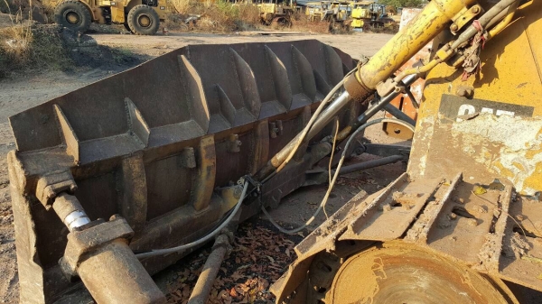 ขาย แทรคเตอร์ CAT D5B เกียร์ตัด รถใช้งานอยู่ทุกวัน เครื่องดี เอกสารใบซื้อขาย ราคาต่อรองได้ครับ ขาย แทรคเตอร์ CAT D5B เกียร์ตัด รถใช้งานอยู่ทุกวัน เครื่องดี เอกสารใบซื้อขาย ราคาต่อรองได้ครับ