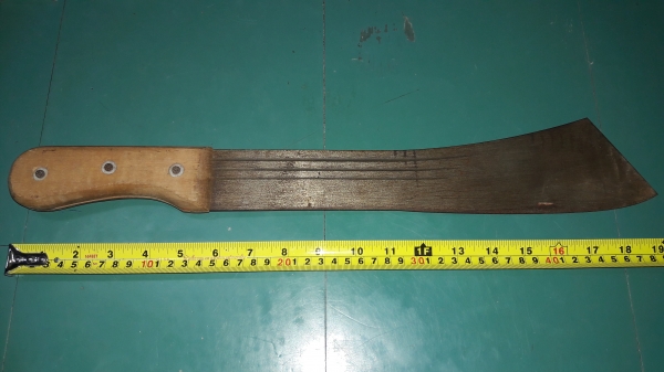 ขายมีดตราจระเข้ MADE IN ENGLAND. งานรุ่นเก่า ขายมีดตราจระเข้ MADE IN ENGLAND. งานรุ่นเก่า