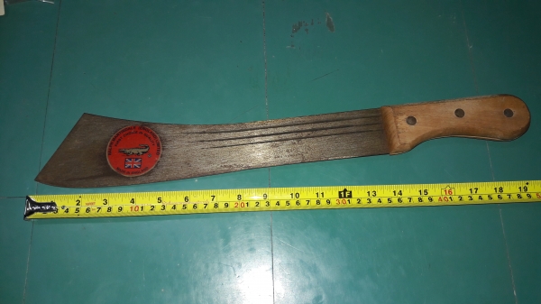 ขายมีดตราจระเข้ MADE IN ENGLAND. งานรุ่นเก่า ขายมีดตราจระเข้ MADE IN ENGLAND. งานรุ่นเก่า