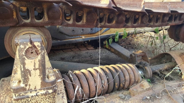 ขาย แทรคเตอร์ CAT D5B เกียร์ตัด เครื่องดี เอกสารใบอินวอยซ์ ราคาต่อรองได้ครับ ขาย แทรคเตอร์ CAT D5B เกียร์ตัด เครื่องดี เอกสารใบอินวอยซ์ ราคาต่อรองได้ครับ