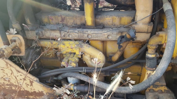 ขายตามสภาพ แทรคเตอร์ CAT D5B เกียร์ตัด ไม่มีโซ่ เครื่องสตาร์ทติด เอกสารใบซื้อขาย