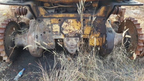 ขายตามสภาพ แทรคเตอร์ CAT D5B เกียร์ตัด ไม่มีโซ่ เครื่องสตาร์ทติด เอกสารใบซื้อขาย