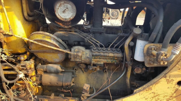 ขายตามสภาพ แทรคเตอร์ CAT D5B เกียร์ตัด ไม่มีโซ่ เครื่องสตาร์ทติด เอกสารใบซื้อขาย