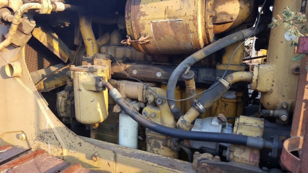 ขาย แทรคเตอร์ CAT D6D เกียร์ตัด มีวินส์ท้าย เอกสารใบอินวอยซ์ รถพร้อมใช้ ราคาต่อรองได้