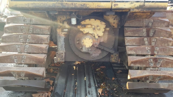 ขาย แทรคเตอร์ CAT D5M รถใช้งานอยู่ เอกสารใบซื้อขาย ราคาต่อรองได้ครับ