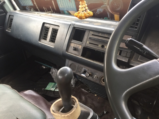 หกล้อ อีซูซุ FTR195 หัว+แคชชี เบรคทิฟฟี ยาง900 ช่วงยาว7.20ม หัวสวยบางเดิม แคซซคสวยใหญ่ตลอด พร้อมใช้ ทะเบียนพร้อมโอน ราคา 480,000บ