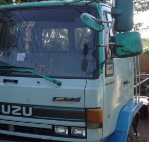 หกล้อ อีซูซุ FTR195 หัว+แคชชี เบรคทิฟฟี ยาง900 ช่วงยาว7.20ม หัวสวยบางเดิม แคซซคสวยใหญ่ตลอด พร้อมใช้ ทะเบียนพร้อมโอน ราคา 480,000บ